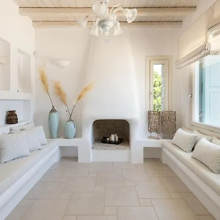 Beachfront Etesian 20m From The Sea Villa Mykonos Town