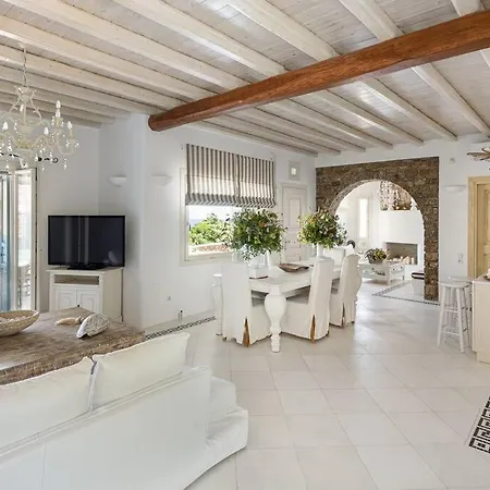 Beachfront Etesian 20m From The Sea Villa Mykonos Town