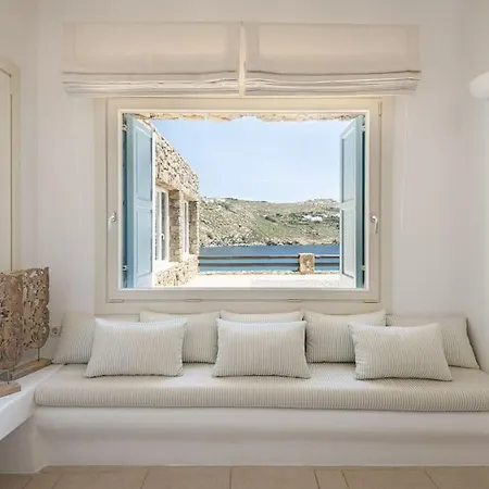 Beachfront Etesian 20m From The Sea Mykonos Town